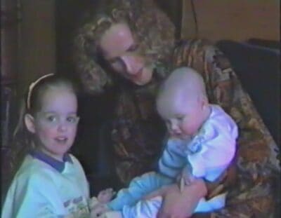 VTS_02_1_Elfi-krijgt-de-fles